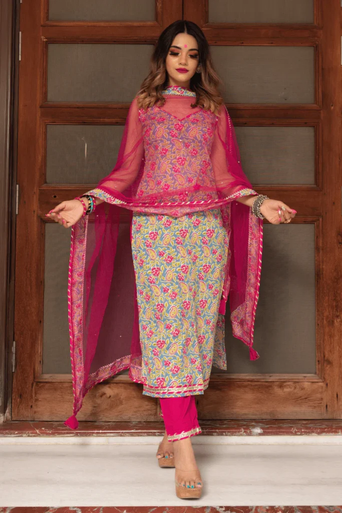 Cotton Suits for Women—Comfort Meets Everyday Elegance