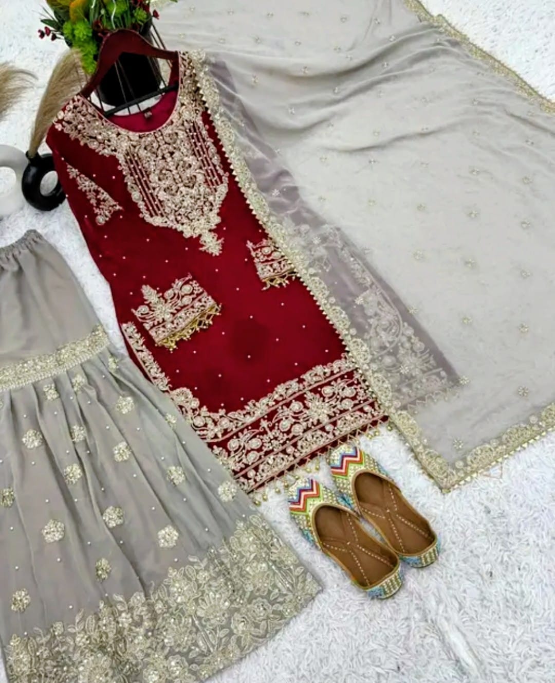 Party Wear Suits - Image 2